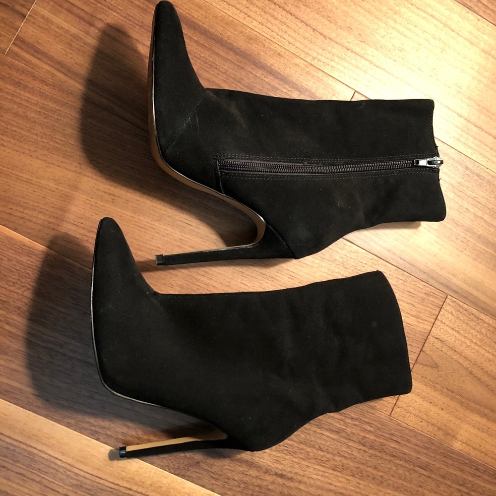 Steve Madden ankle heeled booties